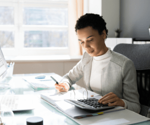 woman planning for divorce
